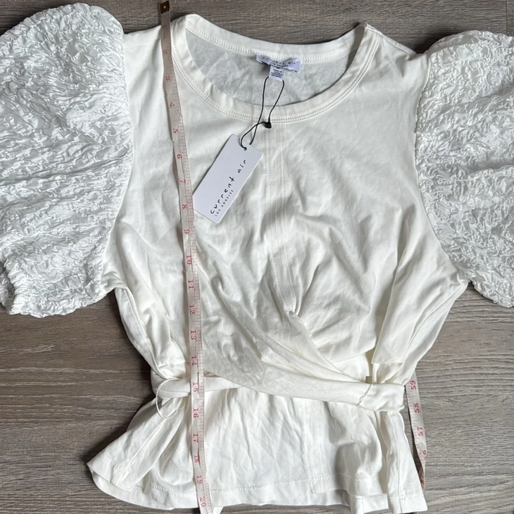New Anthropologie current air contrast puff sleeves tie top white Medium